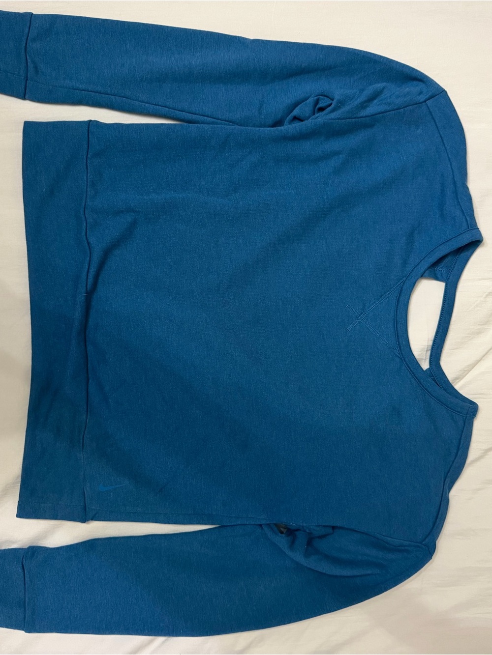 Nike women’s open back Sweatshirt
